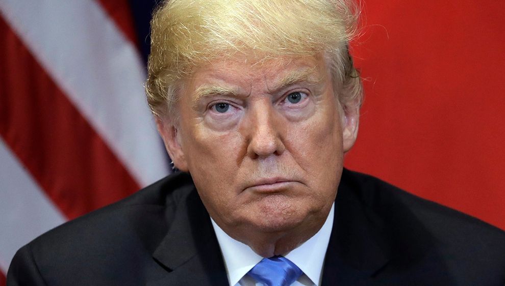 Donald Trump ar putea fi demis?! Informații halucinante 