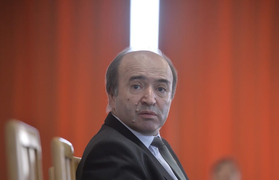 Judecătorii ies la atac: ordonanţa lui Toader, act intempestiv, un enorm pas înapoi 