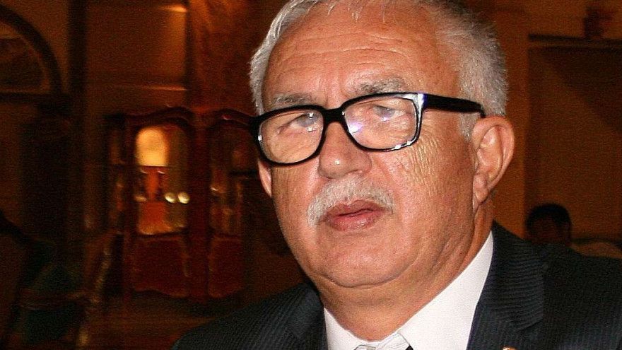 Augustin Zegrean mizeză pe Kovesi:"Va veni victorioasă acasă"