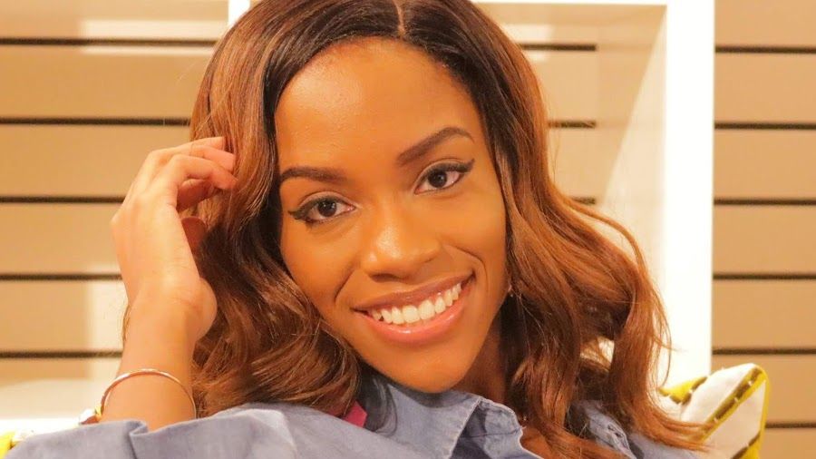 Filme XXX, 4 ore pe zi, la doar 14 ani. 5 ani mai târziu, fata avea să afle că...