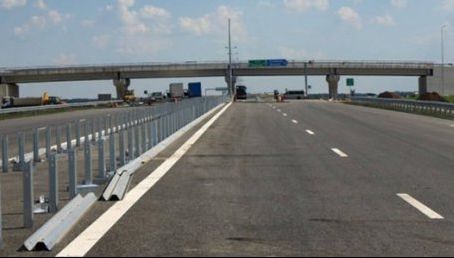 Cum acţionează caracatiţa autostrăzilor? Dezvăluiri despre piramida controlată de politiceni