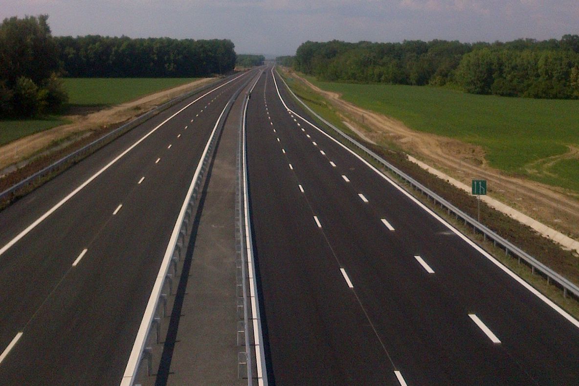 Guvernul Dăncilă alocă 1,2 miliarde pentru 68 de km de autostradă și așteaptă investitori