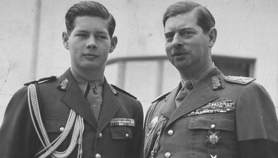 Istorie sub ochii nostri. Carol al II-lea, inhumat langa fiul care NU l-a iertat niciodata