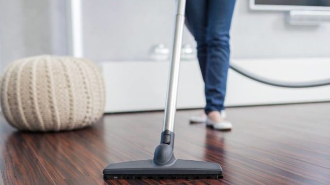 De ce pe unii dintre noi curăţenia îi face mai puţin anxioşi?