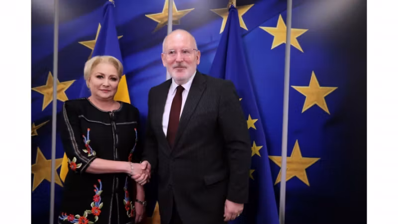 Dăncilă spune că Timmermans a lăudat-o