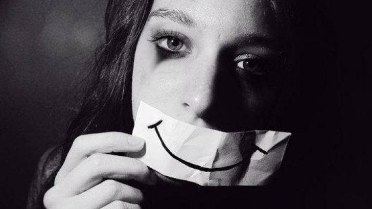 Cum îți dai seama dacă suferi de depresie. Tot ce trebuie să știi 