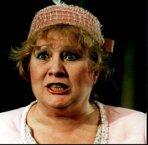 Actrița Dorina Lazăr a câștigat procesul cu Firea