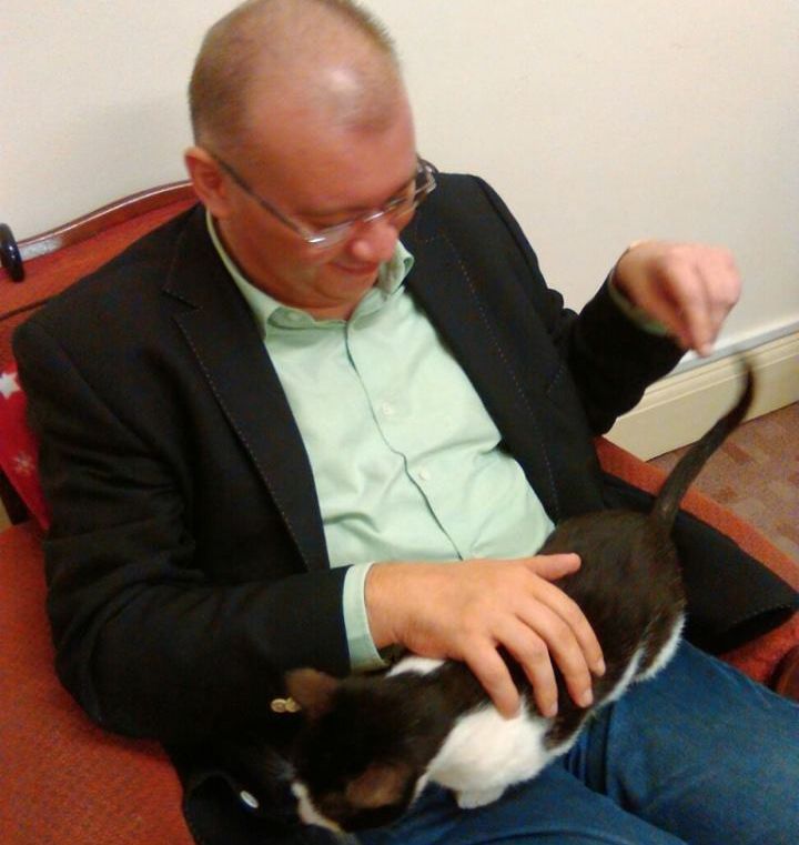 Ferdinand, motanul ”diplomat” de la Ambasada României în Marea Britanie. VIDEO