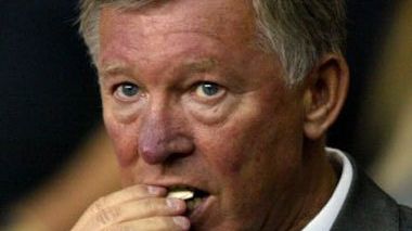 Ultima gumă mestecată de Sir Alex Ferguson pe banca lui Man. UTD, vândută pe o sumă colosală