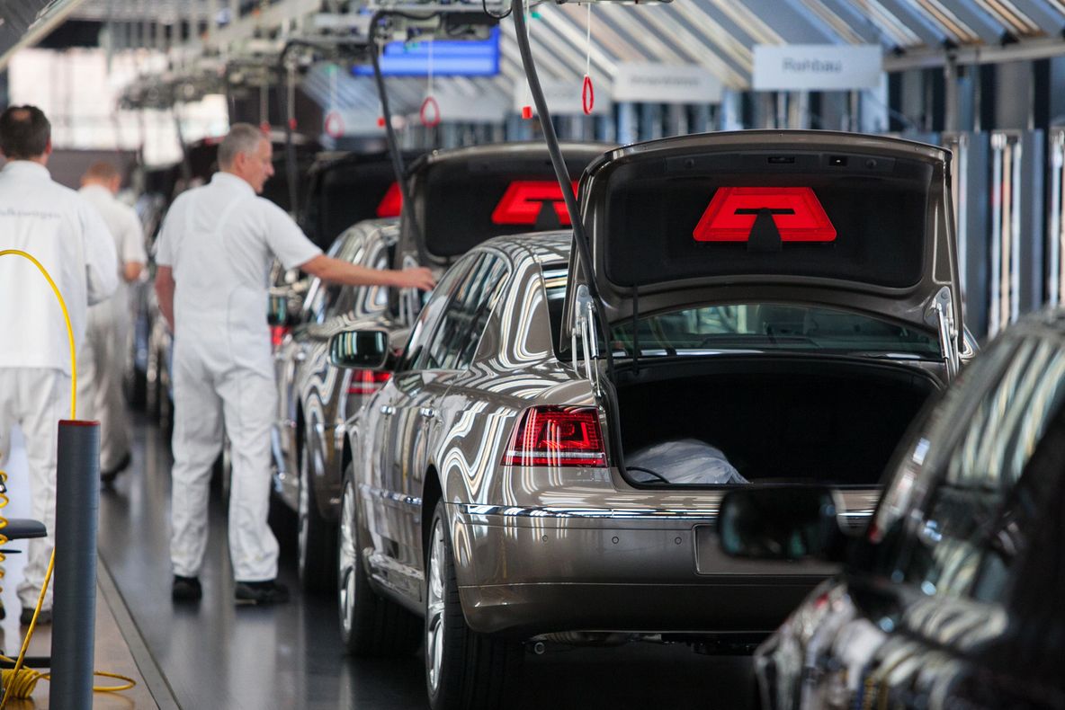 Motorul economic al UE dă semne că se gripează