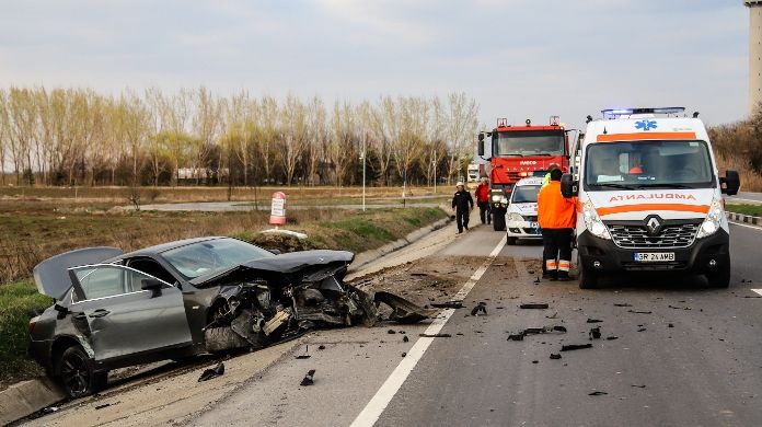 Realitatea de Giurgiu: Accident rutier pe DN 5, două persoane sunt rănite