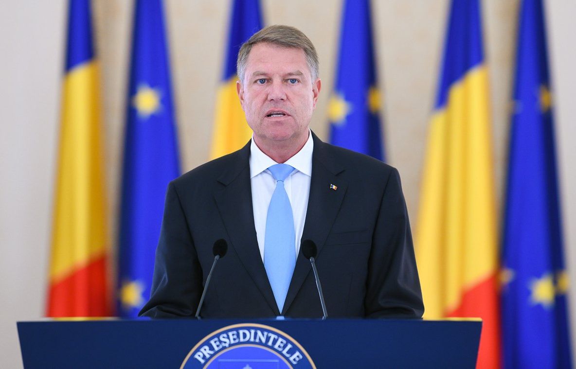 Costi Rogozanu a pus punctul pe "i". Cum "mimează Klaus Iohannis dialogul cu presa"