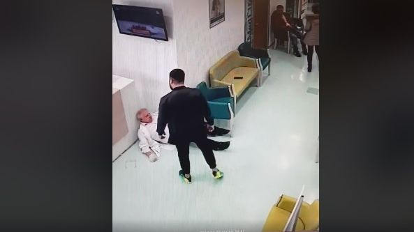 Medic din Galați, agresat într-o clinică particulară: "Nu este teamă, ci revoltă!"