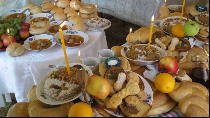 Atenţie! Dacă vine cineva la tine cu pomană de Moșii de Iarnă şi îți spune asta, închide ușa imediat