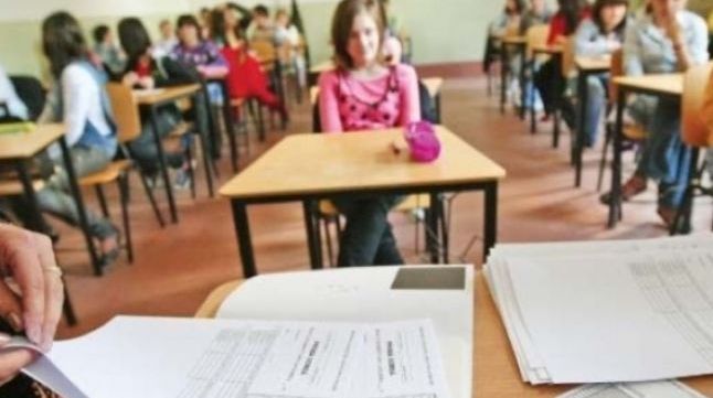 Subiecte Română simulare 2019 Bacalaureat. Surprize la clasa a 12-a la Subiecte III