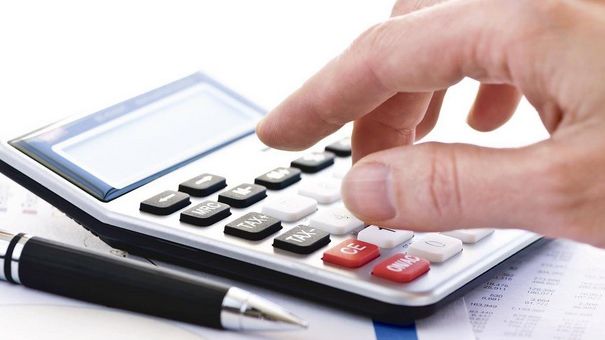 Bugetul, guvernat de UDMR. Minoritatea din Parlament s-a transformat în majoritate în plan fiscal 