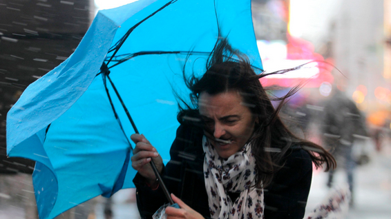 ALERTĂ METEO de ultimă oră. Cod PORTOCALIU de vânt 