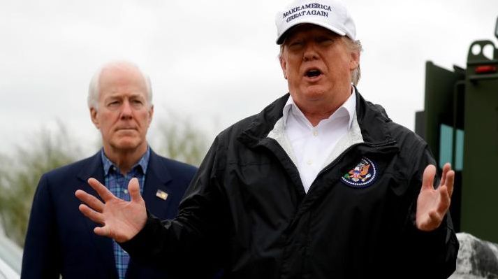 Donald Trump, la granița cu Mexicul: "America e plină", nu mai e loc!