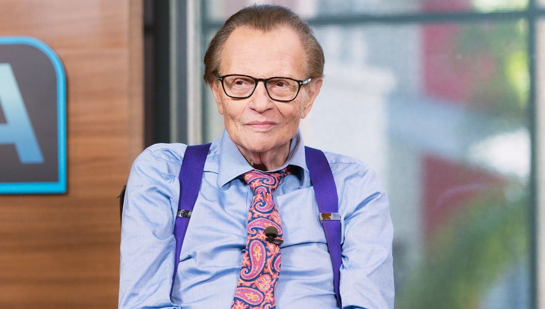 Jurnalistul american Larry King a suferit un atac de cord