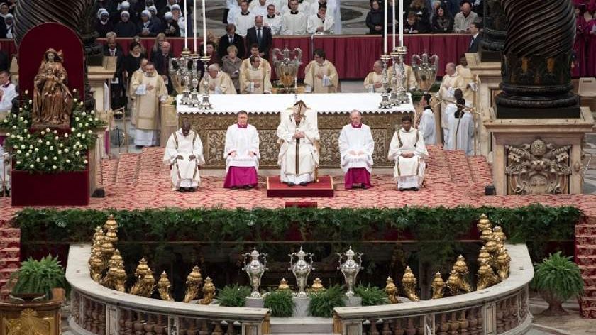 Creştinii catolici sărbătoresc astăzi Paştele