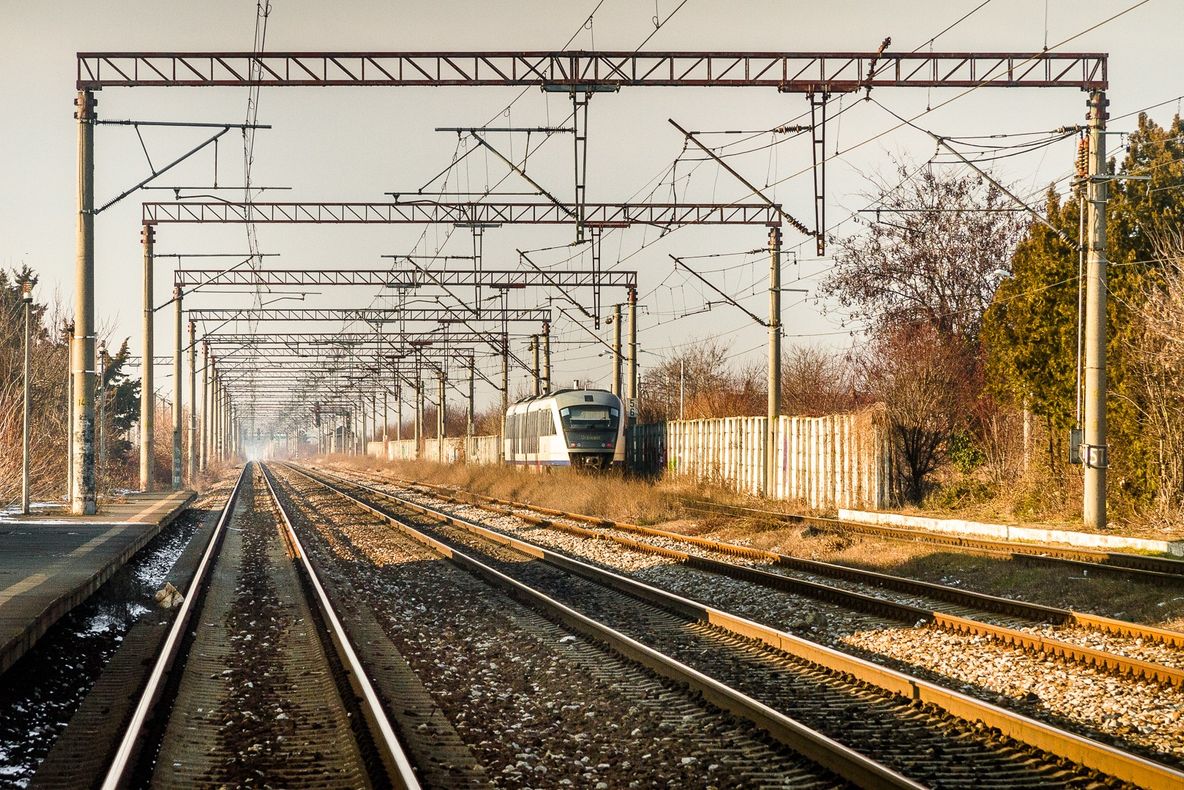 Tragedie în Chitila: O studentă de 22 de ani a murit electrocutată după ce s-a urcat pe un tren