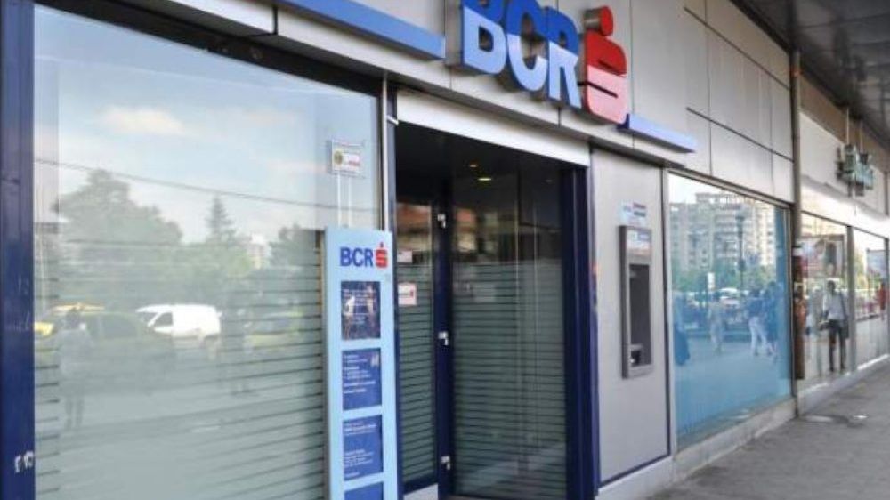 BCR, profit net de 125 milioane de euro, în scădere cu 50,7% față de 2018