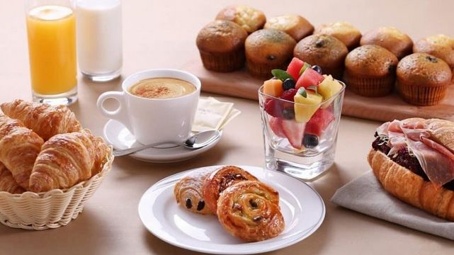 Dieta de regină. Ce mănâncă Regina Elisabeta a II-a în fiecare zi?