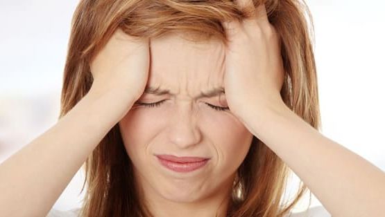 Nou efect secundar descoperit la infectarea COVID-19! Cât de grav este când NU mai poți simți durerea