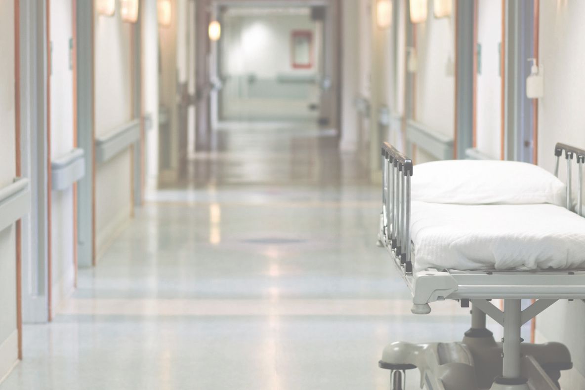 Primul medic din România condamnat la închisoare pentru malpraxis cere eliberarea condiţionată