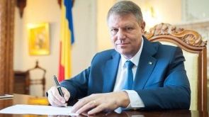 Iohannis sesizează CCR pe legi din educație