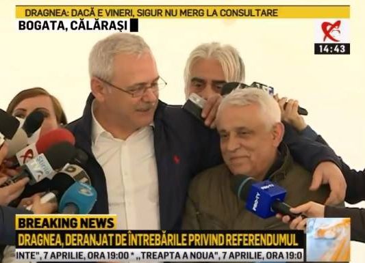 Petre Daea, spectacol alături de Liviu Dragnea: Eşti cel mai bun! (GALERIE FOTO)