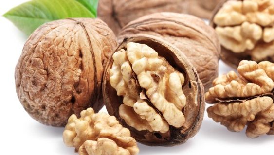 5 motive să consumi nuci în fiecare zi. Te scapă de cele mai cumplite probleme 