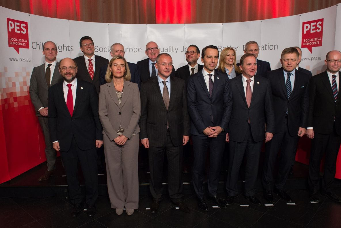 Lovitura finală pentru Dragnea de la frații de gintă. PES îngheață relațiile cu PSD!