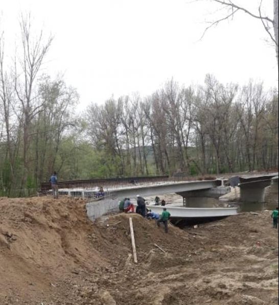 Pod prăbuşit în Gorj, doi răniţi! S-a activat "planul roşu" (VIDEO+GALERIE FOTO)