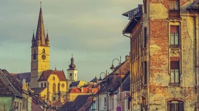 Clipul de promovare a României, tradus în 16 limbi. Latina nu a fost uitată!