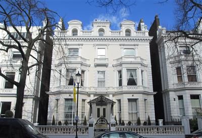 Focuri de armă la Londra, lângă Ambasada Ucrainei