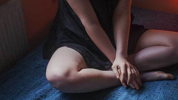 Ce pericol le pândește pe femeile care folosesc usturoi în zona intimă