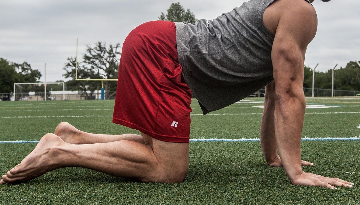 Țara care a interzis yoga: "Duce la homosexualitate, stau în poziții excitante"