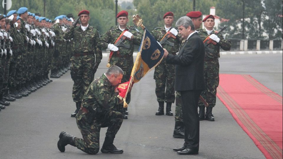 Gabriel Oprea, mesaj pentru militarii în rezervă și în retragere