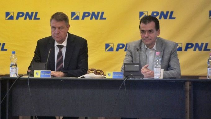 Miting PNL în Piaţa Victoriei. Iohannis: "Unde e bunăstarea promisă românilor? Ah, mă scuzați..."