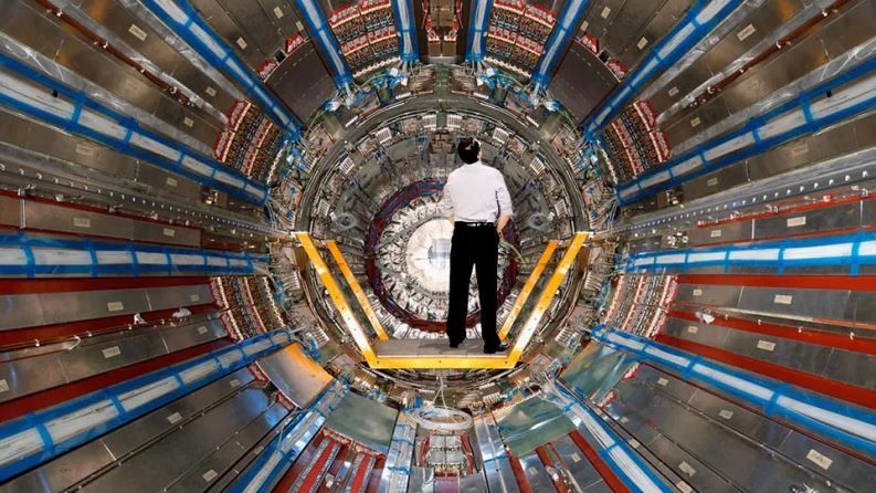 Cât de mare e pericolul acceleratoarelor de particule