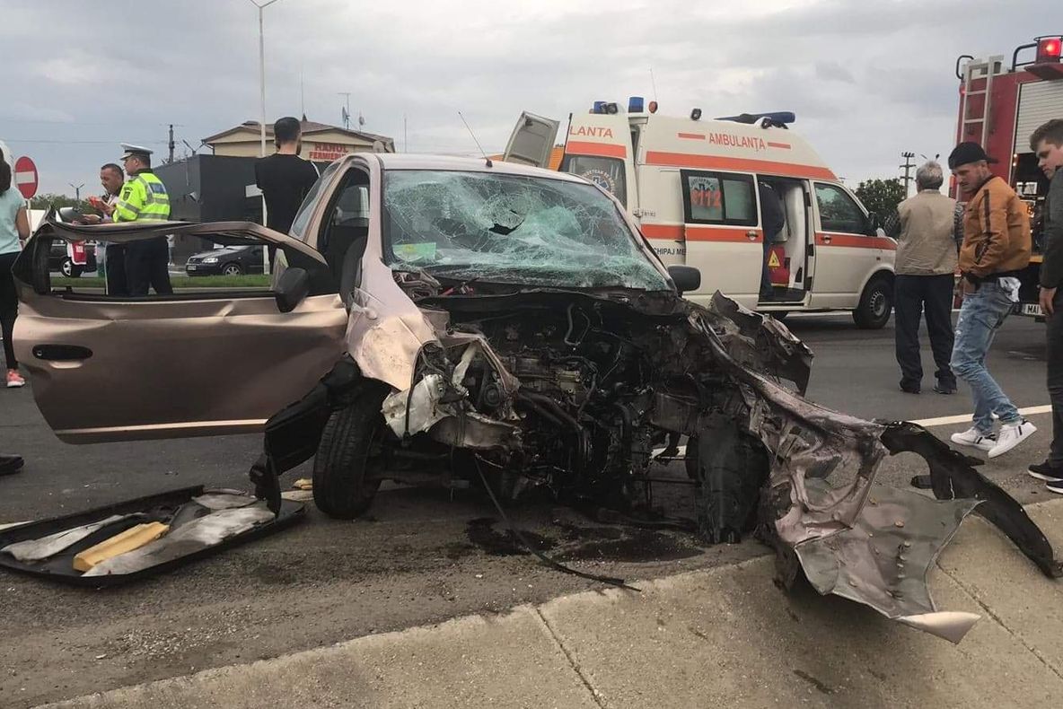 Accident grav în județul Giurgiu. Trei persoane sunt rănite