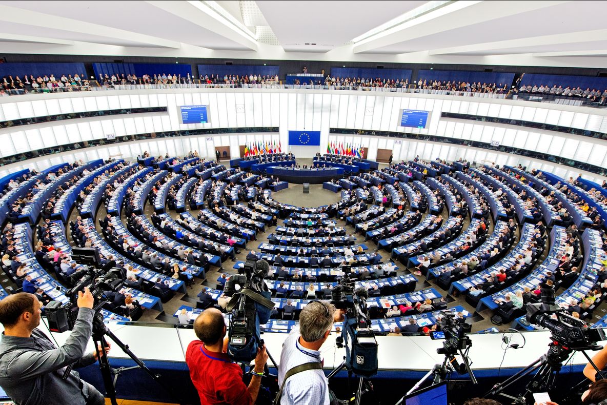 Alegeri europarlamentare - Ce se-ntampla la vot chiar acum