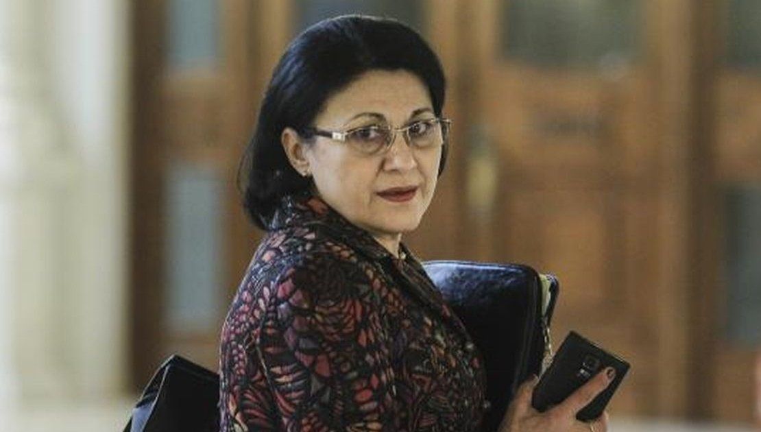 Răsturnare de situație! Ministrul Educației a luat decizia privind calendarul admiterii la licee