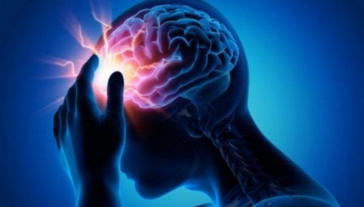 Ce trebuie să faci în cazul unui accident vascular cerebral. Face diferența între viața și moarte!