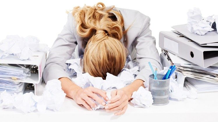 Boala care omoară tot mai mulţi angajaţi: BURNOUT