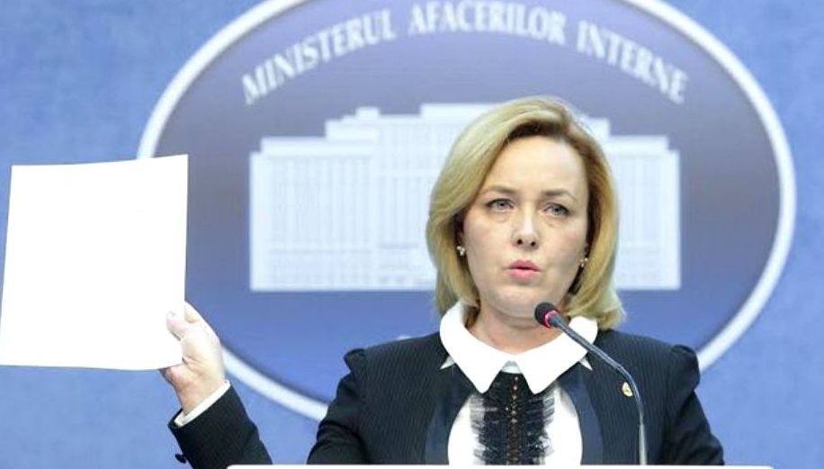 Carmen Dan, audiată la poliție într-un dosar în care sora sa este suspectată de înșelăciune cu prejudiciu de 1,3 milioane de euro