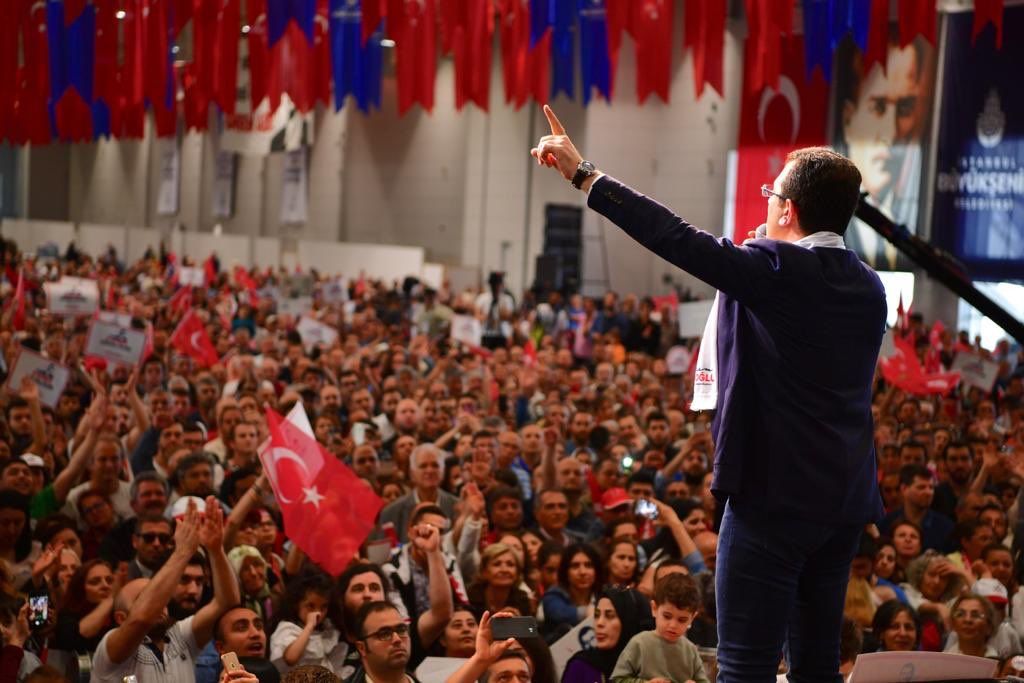 Primarul Istanbului iese la atac după decizia-șoc pro Erdogan