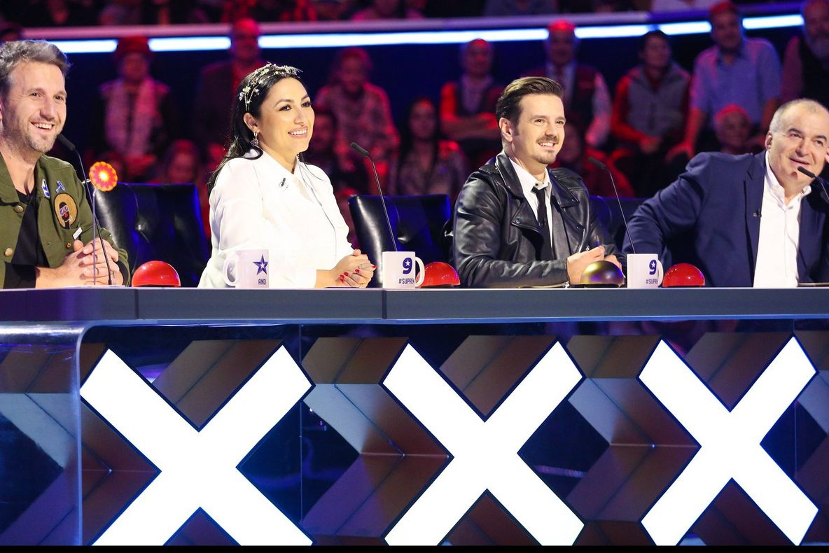Andra, apariție-bombă în finala "Românii au talent" FOTO