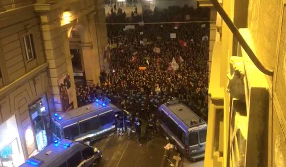 ”Ministrul urii”. Salvini zboară în sondaje, dar atrage și furia italienilor înainte de alegeri